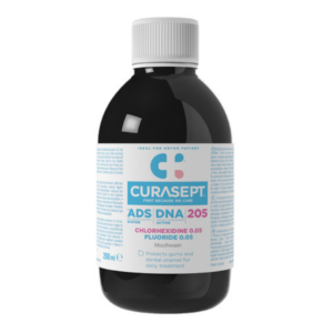 apa de gura ads dna cu 0 05 clorhexidina 200 ml curasept.png