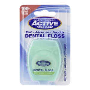 ata interdentara ceruita cu fluor si menta 100 m beauty formulas.png