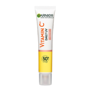 crema fluida nuantatoare cu spf50 vitaminc c skin naturals 40ml garnier.png