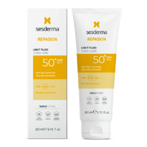 fluid lejer pentru corp cu protectie solara spf 50 repaskin sesderma.png