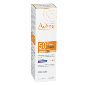 fluid protectie solara antiimbatranire avene 2.png
