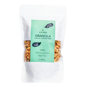 granola cu caju i fulgi de cacao.png