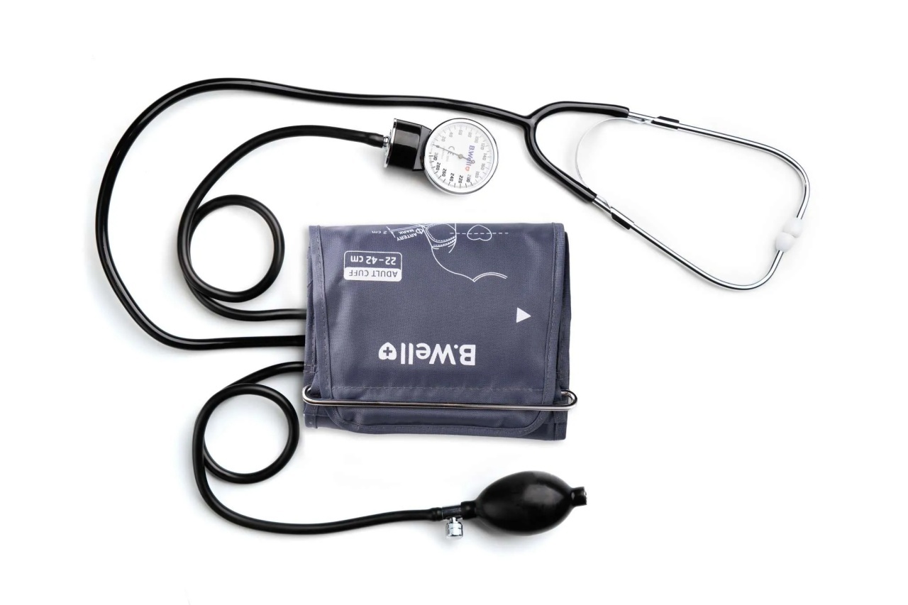 Kit tensiometru aneroid si stetoscop Confort MED-63, B.Well