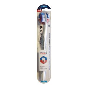 Periuta de dinti Sensitivity & Gum Soft Sensodyne, 1 bucata, Gsk